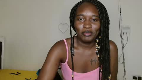 Snapshot of broken_haloo chatting on 26, 5, 2026 broken_haloo online show from 26, 5, 2026