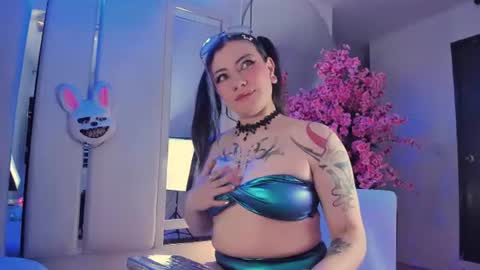 Snapshot of broklin_white23 chatting on 14, 7, 2026 online show from 14, 7, 2026