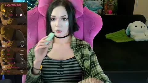 Snapshot of broodmommyy3 chatting on 27, 1, 2025 Martha online show from 27, 1, 2025