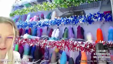 Brooke1993 online show from 7, 10, 2025