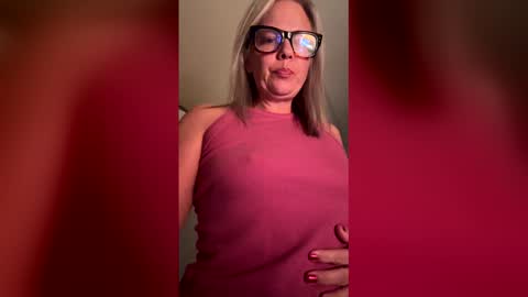 brookespencer12081 online show from 17, 12, 2025