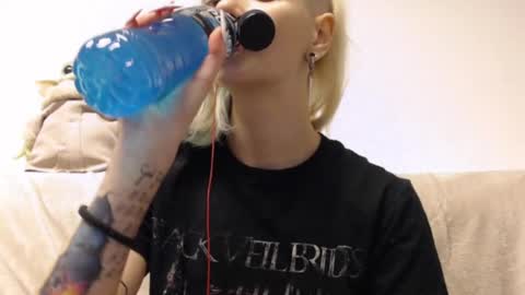 Snapshot of brookewylde_20 chatting on 19, 1, 2025 brookewylde_20 online show from 19, 1, 2025