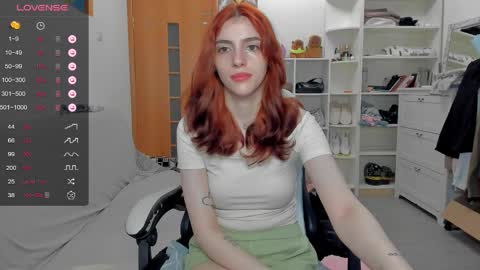 Snapshot of broosnica1 chatting on 8, 6, 2026 broosnica1 online show from 8, 6, 2026