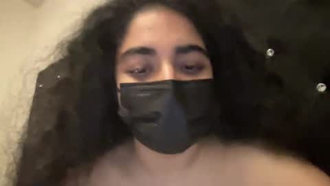 browngoddess1698 online show from 3, 1, 2025