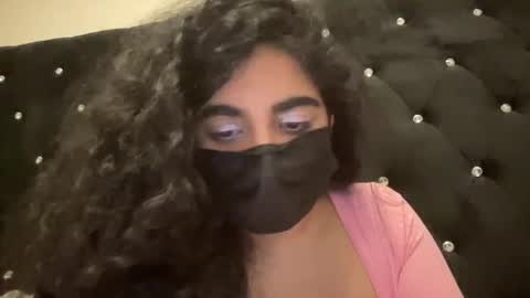 browngoddess1698 online show from 6, 1, 2025