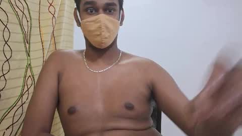 Snapshot of brownguy2505 chatting on 30, 11, 2025 brownguy2505 online show from 30, 11, 2025