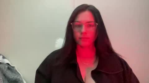 Brittany Montana online show from 18, 1, 2026