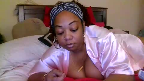 brownroundrenee online show from 2, 2, 2026