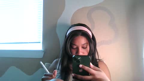 Snapshot of brownsugarcutie3 chatting on 14, 4, 2026 Brownsuagrcutie online show from 14, 4, 2026