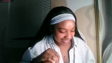 Snapshot of brownsugarcutie3 chatting on 7, 5, 2026 Brownsuagrcutie online show from 7, 5, 2026