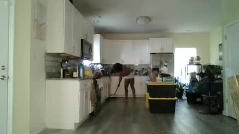 Snapshot of brownsugarcutie3 chatting on 15, 5, 2026 Brownsuagrcutie online show from 15, 5, 2026