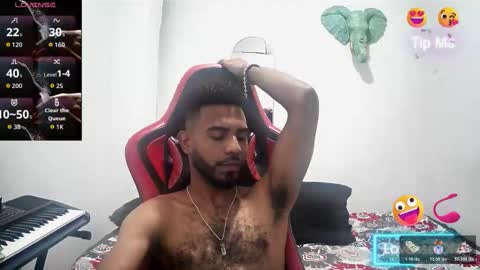 Snapshot of bruce_1111 chatting on 13, 11, 2025 bruce_1111 online show from 13, 11, 2025