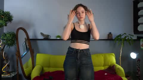 Snapshot of brunaeveritt chatting on 12, 5, 2026 Tess online show from 12, 5, 2026