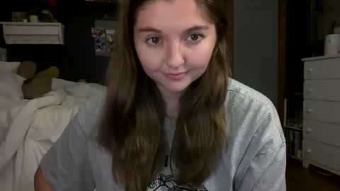 brunettebaby040 online show from 4, 10, 2025