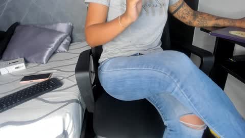 brunette online show from 5, 1, 2025