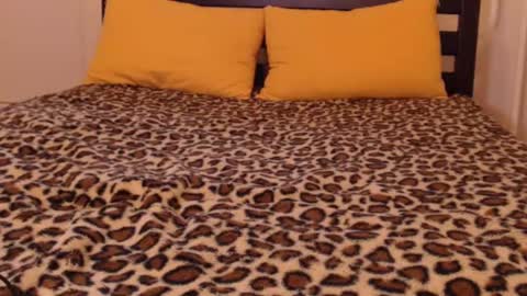 Ellis online show from 7, 2, 2025