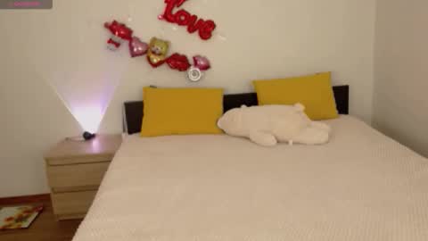 Ellis online show from 23, 11, 2025