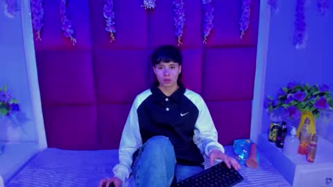 Bruno Cruz online show from 5, 10, 2025