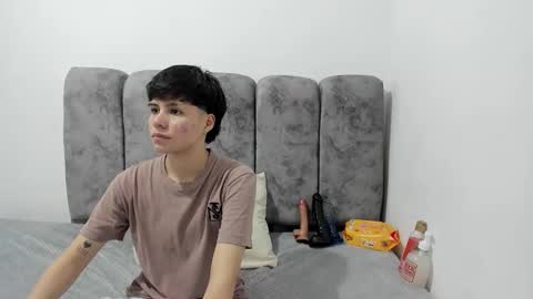 Snapshot of bruno_cruz chatting on 15, 4, 2026 Bruno Cruz online show from 15, 4, 2026