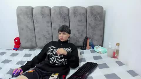 Snapshot of bruno_cruz chatting on 26, 4, 2026 Bruno Cruz online show from 26, 4, 2026