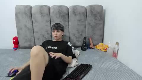 Snapshot of bruno_cruz chatting on 8, 5, 2026 Bruno Cruz online show from 8, 5, 2026