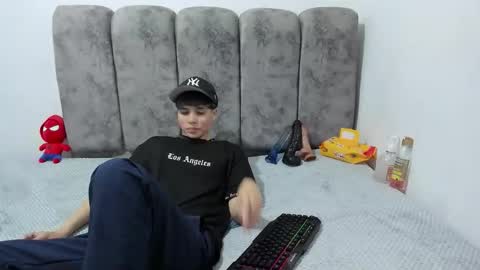 Snapshot of bruno_cruz chatting on 13, 5, 2026 Bruno Cruz online show from 13, 5, 2026