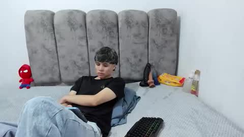 Snapshot of bruno_cruz chatting on 14, 5, 2026 Bruno Cruz online show from 14, 5, 2026