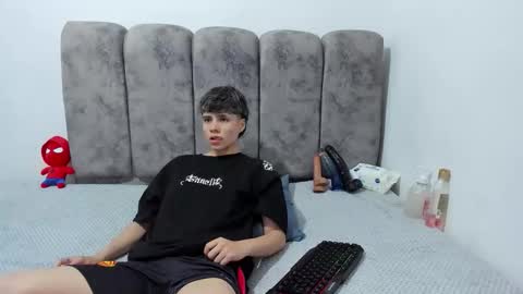 Snapshot of bruno_cruz chatting on 21, 5, 2026 Bruno Cruz online show from 21, 5, 2026