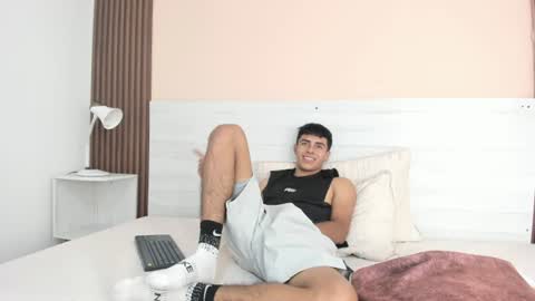 Snapshot of bruno_fox_ chatting on 16, 7, 2026 Bruno online show from 16, 7, 2026
