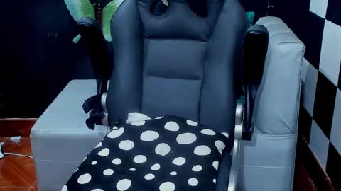 Join my fan club here 150 tokens a month online show from 13, 2, 2025