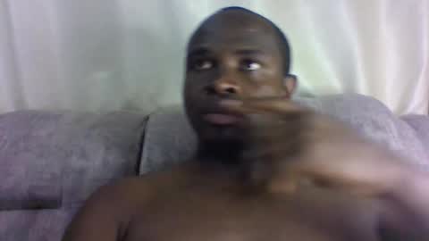 Snapshot of brusedarling chatting on 25, 4, 2026 brucedarling online show from 25, 4, 2026