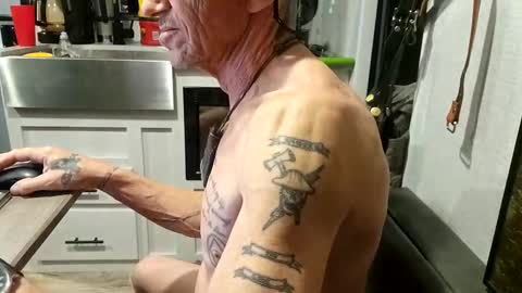 Steve... aka SkinnieDippin aka TimberTramp online show from 2, 3, 2025