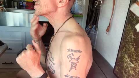 Steve... aka SkinnieDippin aka TimberTramp online show from 5, 3, 2025