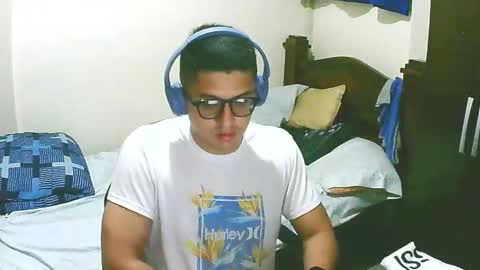 Snapshot of bryanbendy chatting on 28, 9, 2025 bryanbendy online show from 28, 9, 2025