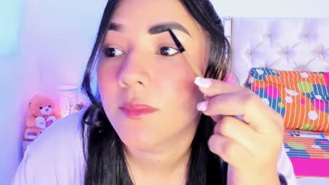 Carly     online show from 29, 1, 2025