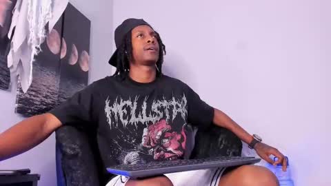 Snapshot of bryxxxon1 chatting on 6, 10, 2025 Bryxon online show from 6, 10, 2025