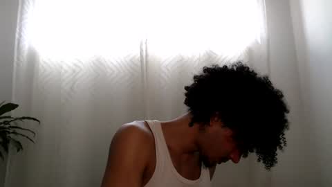 Snapshot of btwimlaurence chatting on 29, 7, 2026 Laurence online show from 29, 7, 2026