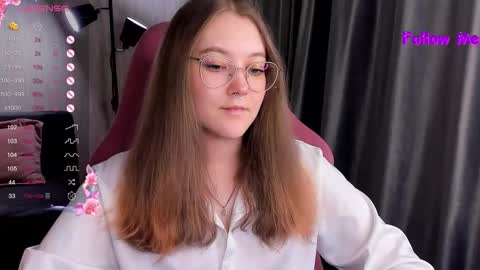 Snapshot of bubble_bunny chatting on 6, 11, 2025 Ruby online show from 6, 11, 2025