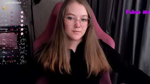 Snapshot of bubble_bunny chatting on 20, 12, 2025 Ruby online show from 20, 12, 2025