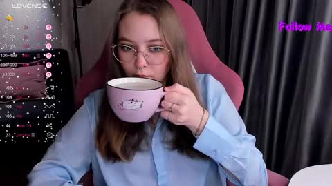 Snapshot of bubble_bunny chatting on 21, 12, 2025 Ruby online show from 21, 12, 2025