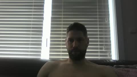 bubblebee1982 online show from 19, 1, 2026