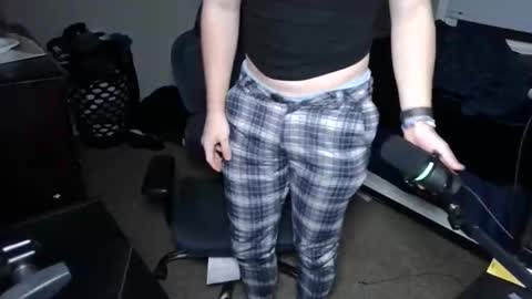 Snapshot of bubblebuttbdn chatting on 19, 11, 2025 BubblebuttBdn online show from 19, 11, 2025