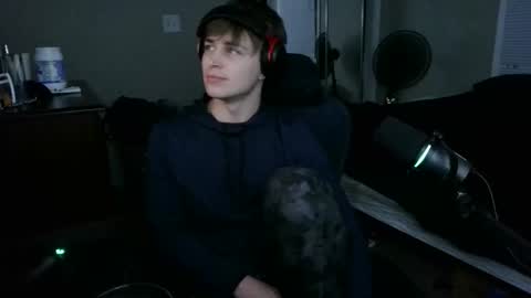 Snapshot of bubblebuttbdn chatting on 25, 11, 2025 BubblebuttBdn online show from 25, 11, 2025