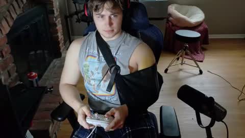 BubblebuttBdn online show from 12, 4, 2026