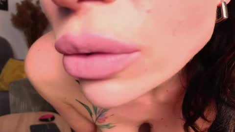 MayaCroft online show from 27, 4, 2026