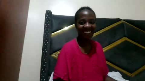 Snapshot of bubblie_bae chatting on 28, 6, 2026 Bobbie online show from 28, 6, 2026