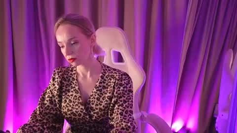 bubbling_crush online show from 17, 2, 2025