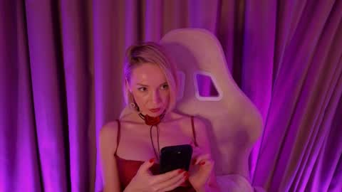 bubbling_crush online show from 27, 2, 2025