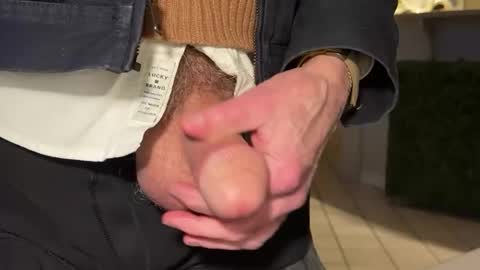 Snapshot of bucky5819 chatting on 4, 2, 2026 bucky58 online show from 4, 2, 2026