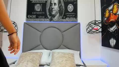 Snapshot of buddy_whitte chatting on 6, 11, 2025 Buddy Whitte online show from 6, 11, 2025